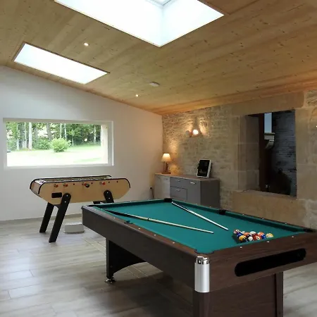 Villa Maison Balesmes-sur-Marne, 8 pièces, 14 personnes - FR-1-611-62